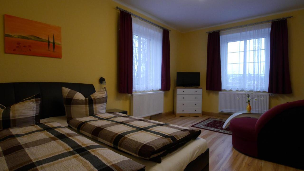 Villa Am Ehrensteig ไอเซนัค ภายนอก รูปภาพ